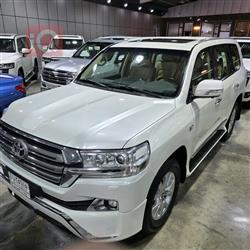 تويوتا لاندكروزر